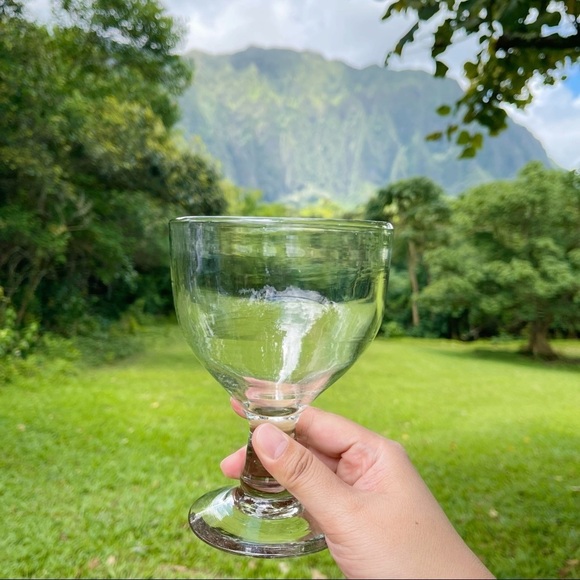 Vintage Heavy Glass Sherbet Dessert Ice Cream Dish with Stem Pedestal Bowl. - Picture 1 of 7